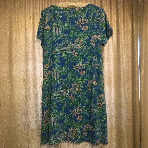 Lilly Pulitzer Beneath the Bougainvillea - Picture 2 of 5